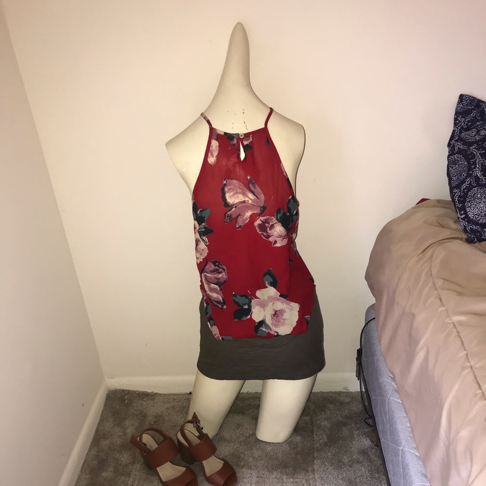 A&F Floral Tank - Picture 5 of 6